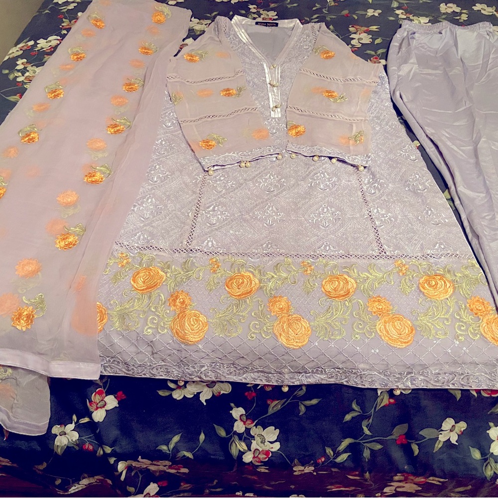 Agha Noor brand women party dress